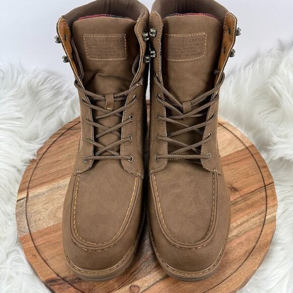 Levi\'s Arizona‎ Moc Neo Men\'s 13 Brown Lace Up Boots Plaid Lined NWB